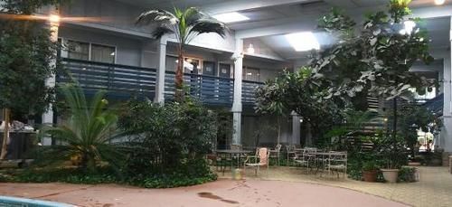Hub City Inn Lubbock Bagian luar foto